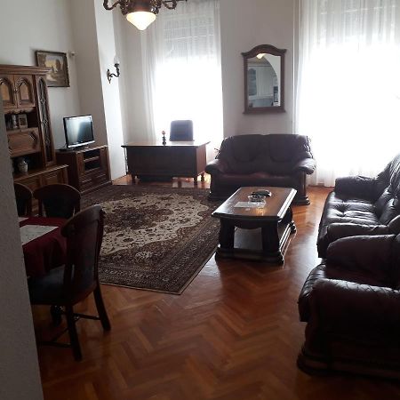 Piac Utcai Apartman 2 Debrecen Eksteriør billede