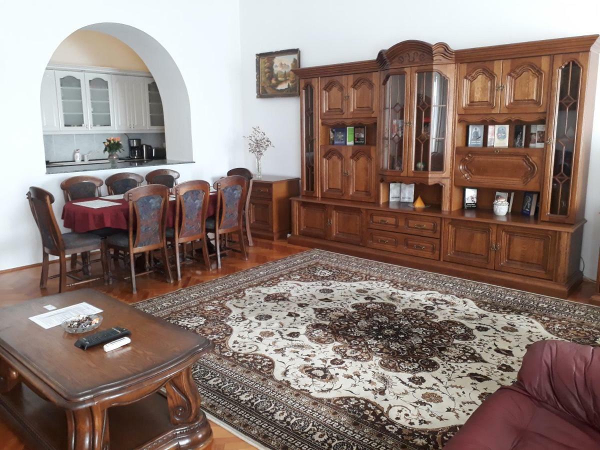 Piac Utcai Apartman 2 Debrecen Eksteriør billede