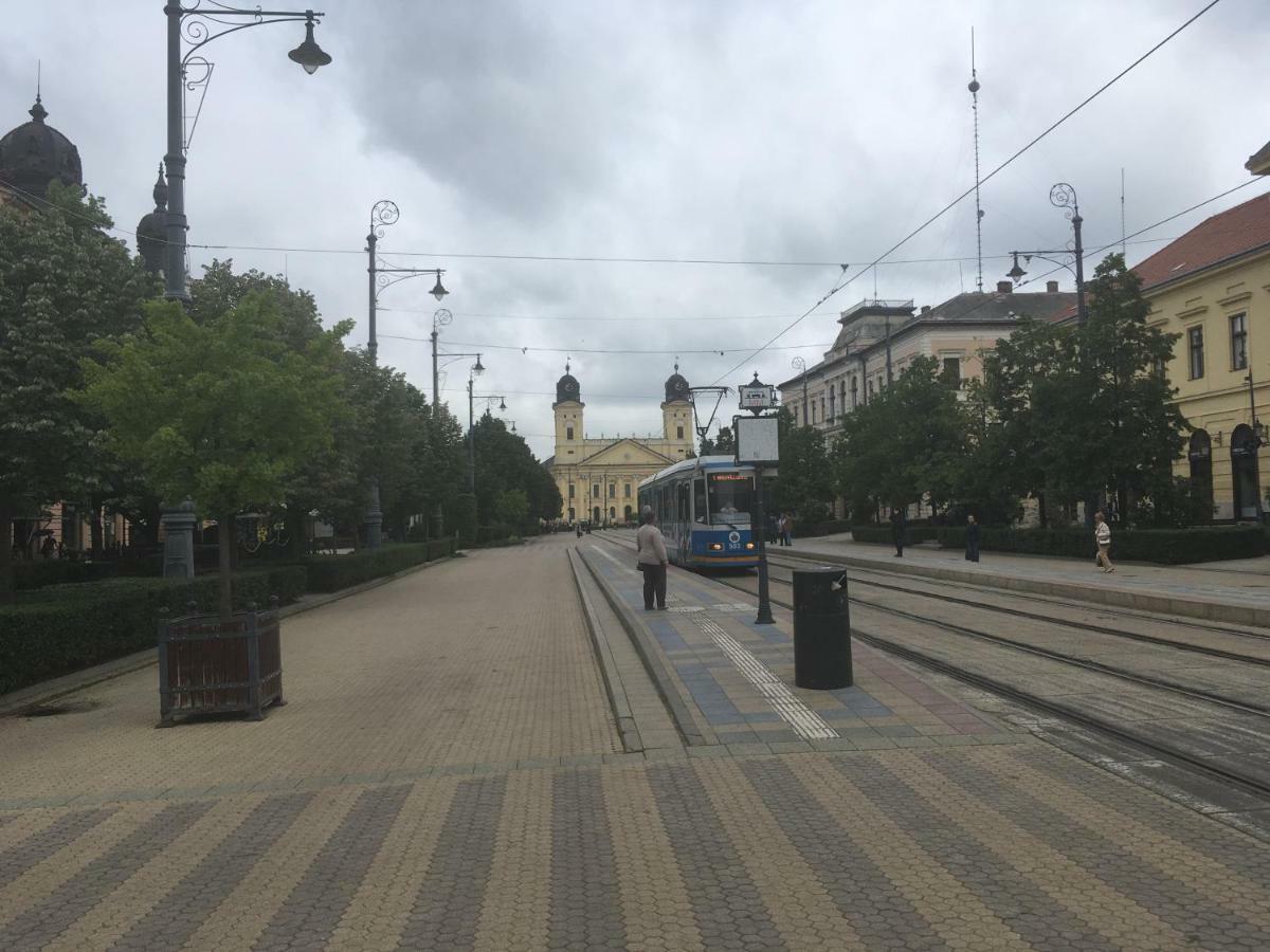 Piac Utcai Apartman 2 Debrecen Eksteriør billede
